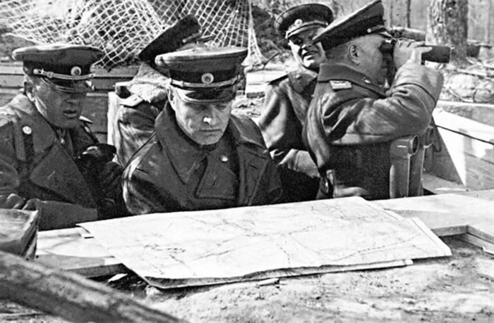 二战中苏联红军在进攻德国柏林时遇到了什么？