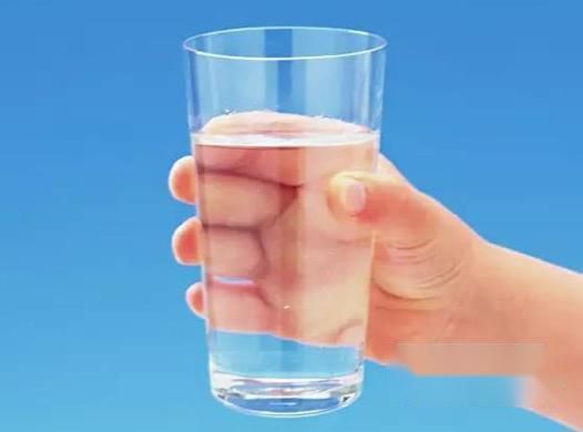 喝水减肥法：多喝水可以减肥吗？