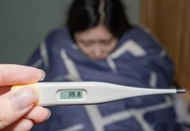 感染新冠病毒多久才自愈